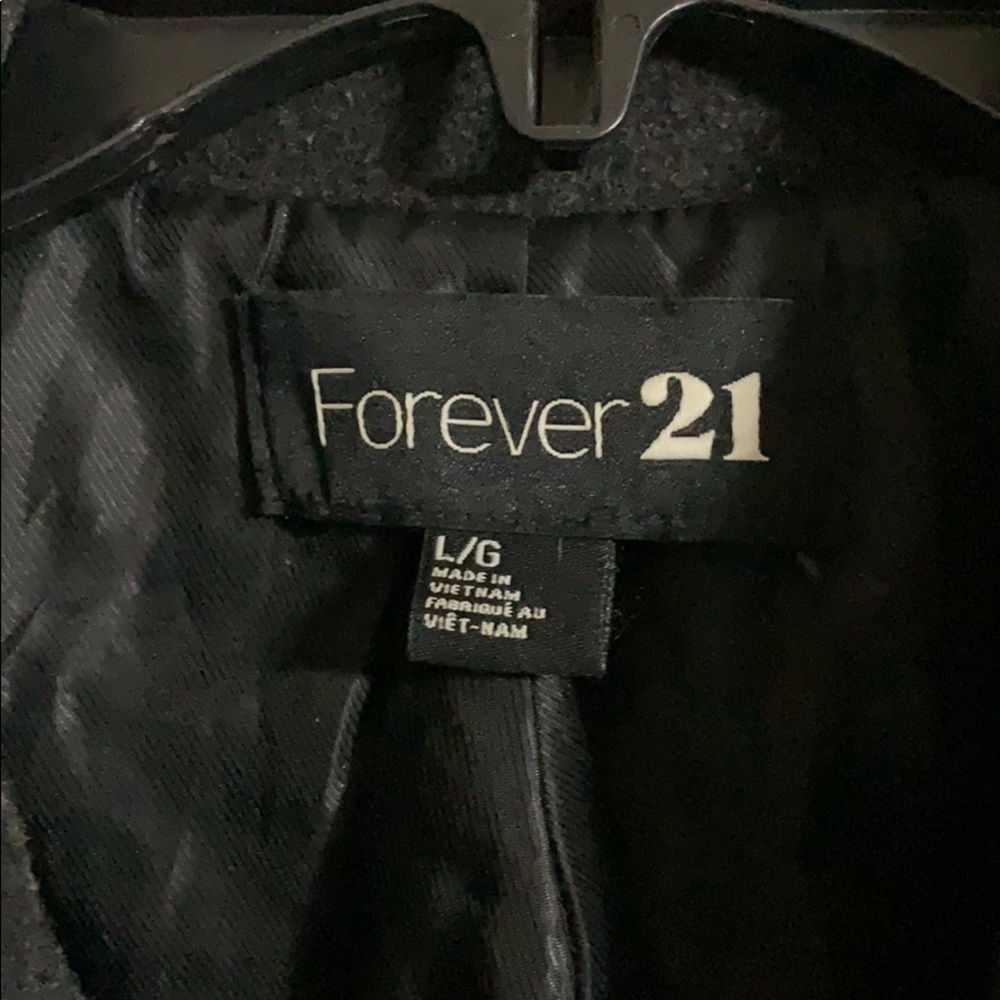 Forever 21 jacket - Picture 2 of 3